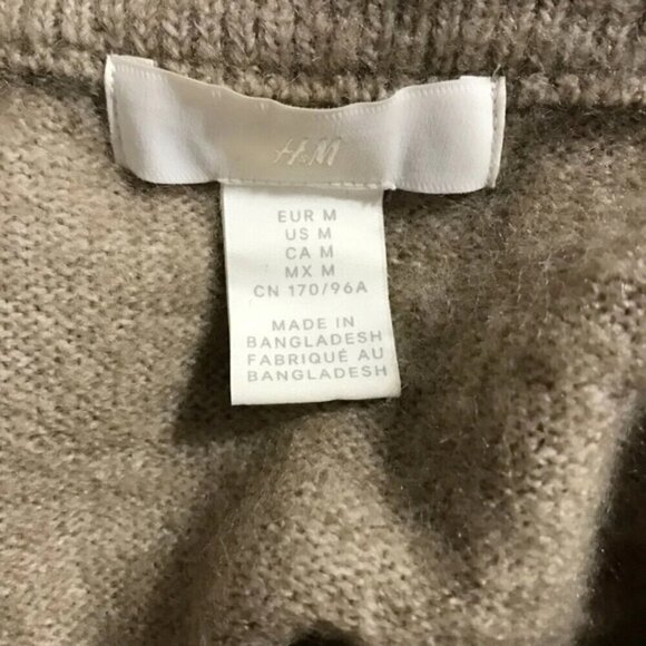 H&M Slouchy Wool Blend Sweater NEW Size Medium - Picture 9 of 11